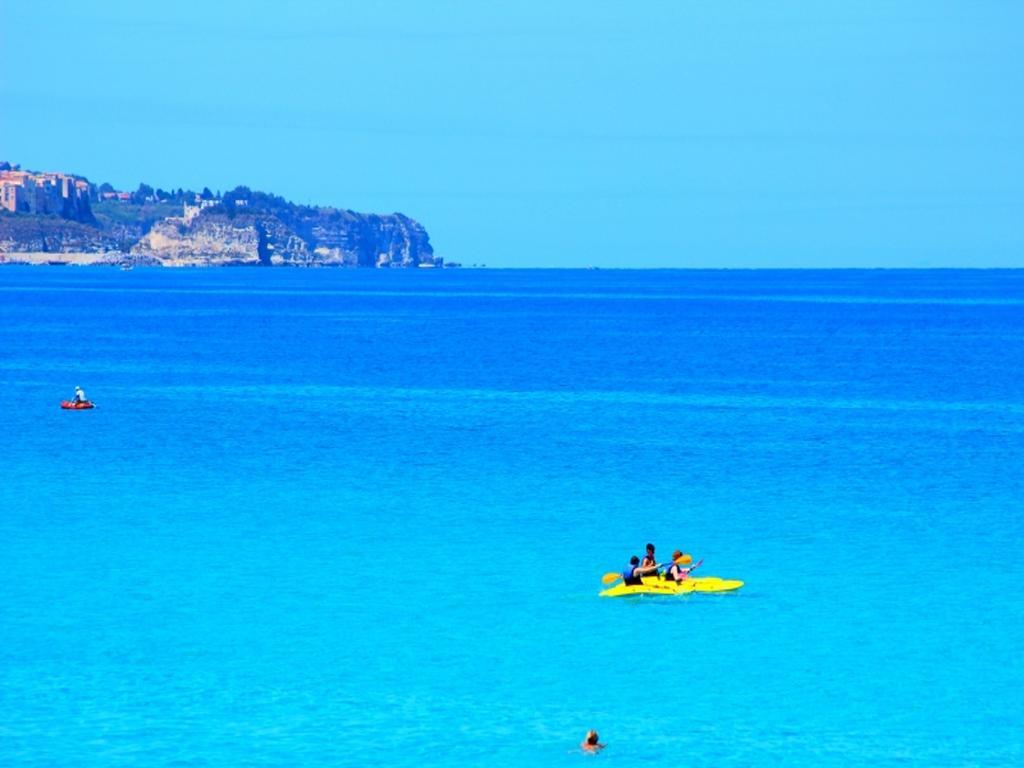 Blu Tropical Resort زامبروني المظهر الخارجي الصورة