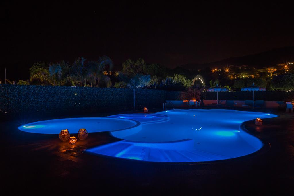 Blu Tropical Resort زامبروني المظهر الخارجي الصورة