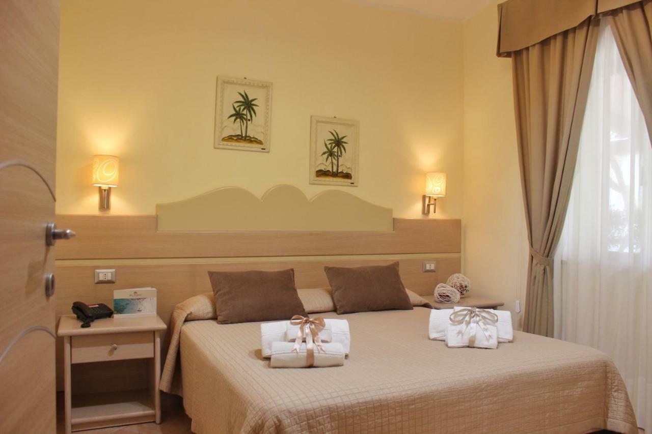 Blu Tropical Resort زامبروني المظهر الخارجي الصورة
