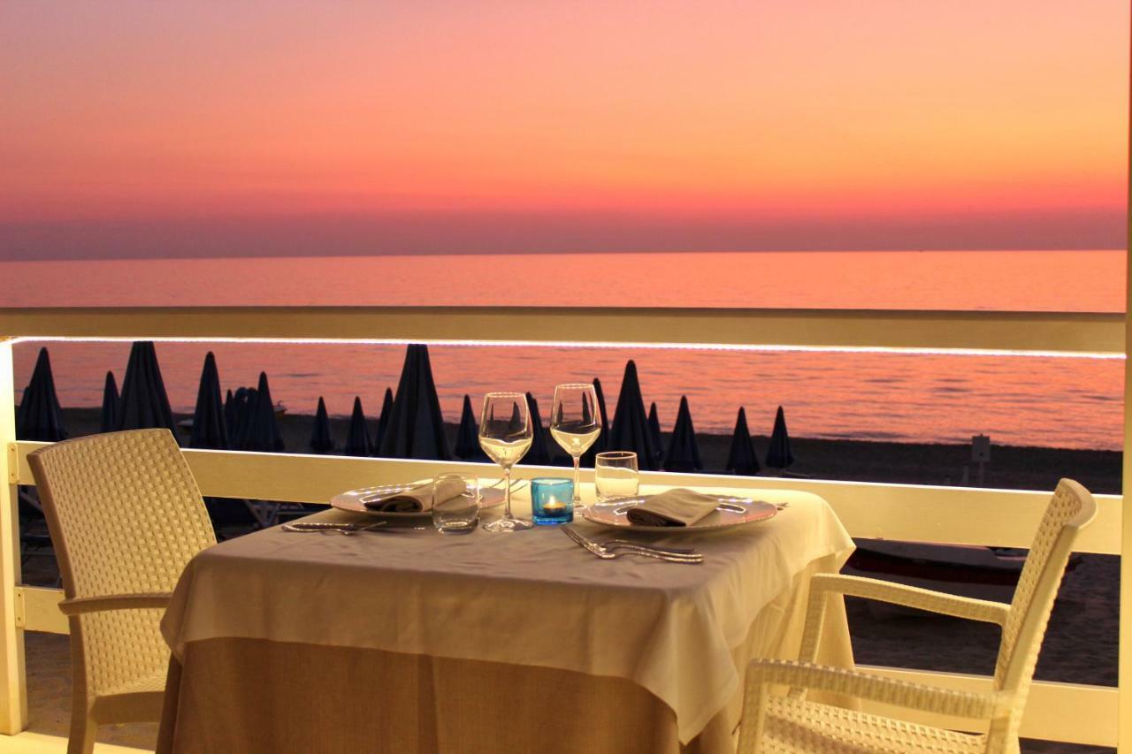 Blu Tropical Resort زامبروني المظهر الخارجي الصورة